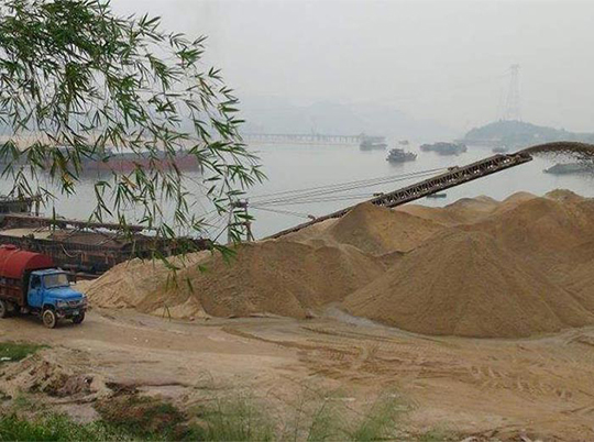 非法盜采河砂5000余方，涉案價值500萬！湖北一盜采河砂團伙被抓